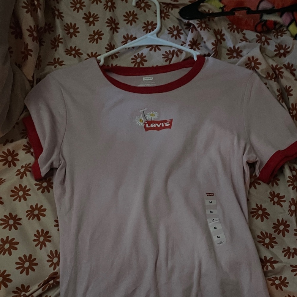Levi's Light Pink T-Shirt with Red Accents